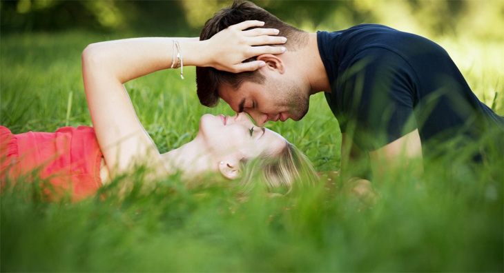 Happy Propose Day Wishes: ভালোবাসার মানুষটিকে মনের কথা জানিয়ে দিন আজই