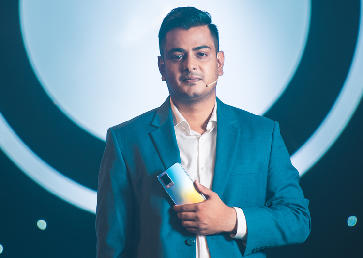 নাইট ফটোগ্রাফি নিয়ে নিরন্তর কাজ করছে ভিভো - তানজীব আহামেদ