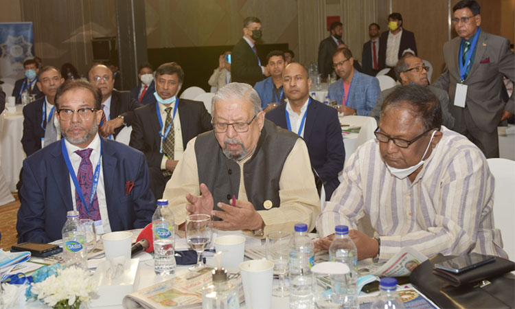 ২০২১-২২ অর্থবছরে বাংলাদেশের অর্থনৈতিক প্রবৃদ্ধি ৫.২% হবে