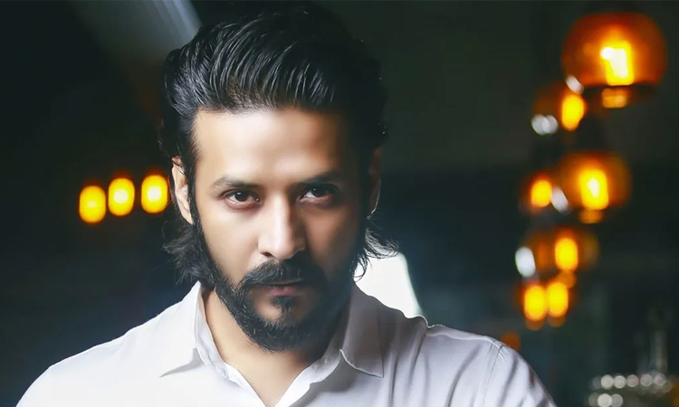 ই-কমার্স প্ল্যাটফর্ম ‘শ্রেষ্ঠ’র চাকরি ছাড়লেন নায়ক নিরব