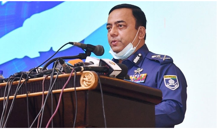 সাইবার অপরাধ নিয়ন্ত্রণ এখন আমাদের বড় চ্যালেঞ্জ: পুলিশ মহাপরিদর্শক