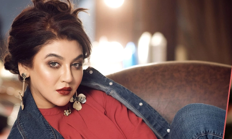 ইউটিউবিংয়ে নেমেছেন জয়া আহসানও