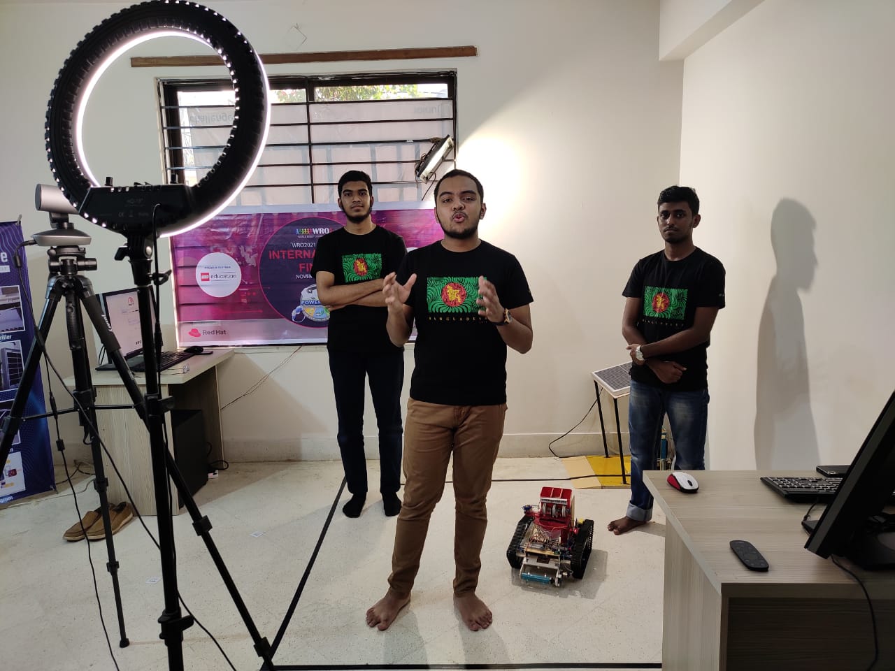 অনলাইনে ওয়ার্ল্ড রোবট অলিম্পিয়াডে অংশ নিচ্ছে বাংলাদেশ