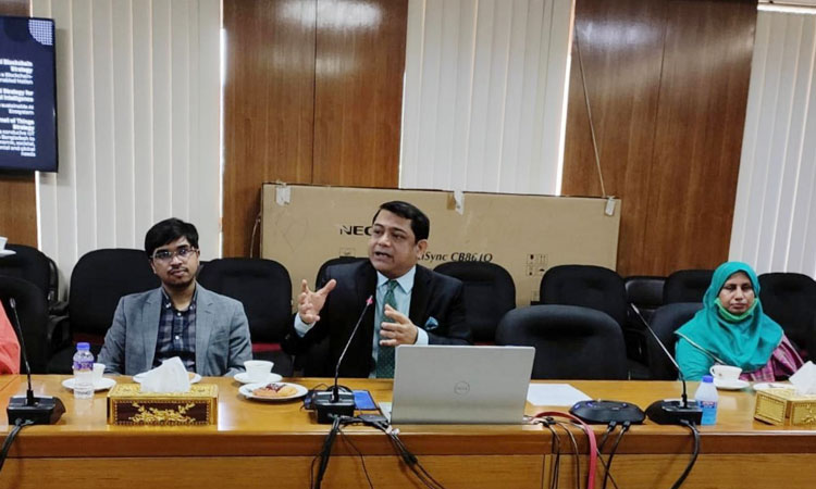 বাণিজ্য মন্ত্রণালয়ে চতুর্থ শিল্পবিপ্লবের চ্যালেঞ্জ মোকাবিলায় কর্মপরিকল্পনা প্রণয়ন বিষয়ক কর্মশালা