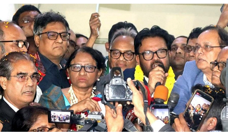 প্রেসক্লাবের সভাপতি ফরিদা ইয়াসমিন, সাধারণ সম্পাদক শ্যামল দত্ত