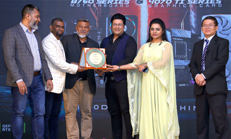 গিগাবাইট এর নতুন গ্রাফিক্স কার্ড এবং মাদারবোর্ড বাজারে