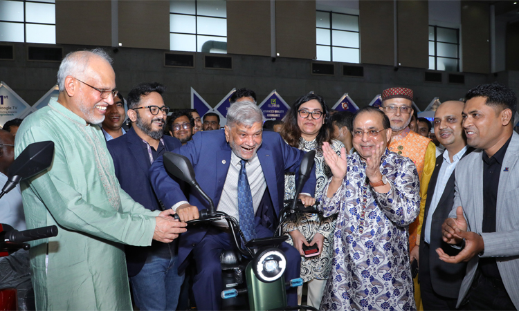 পণ্য উৎপাদনে বাংলাদেশের সক্ষমতা দেখালো ওয়ালটন: পরিকল্পনামন্ত্রী