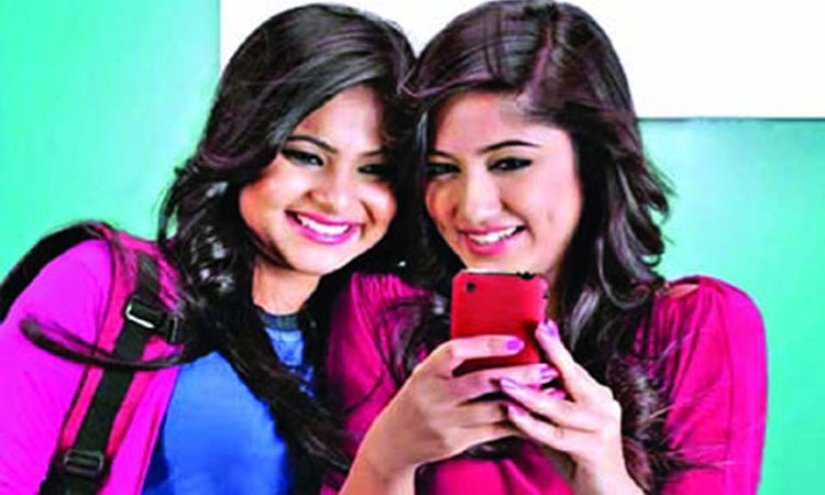 ৩ লাখ ৮০ হাজার কমছে মোবাইল ইন্টারনেট গ্রাহক
