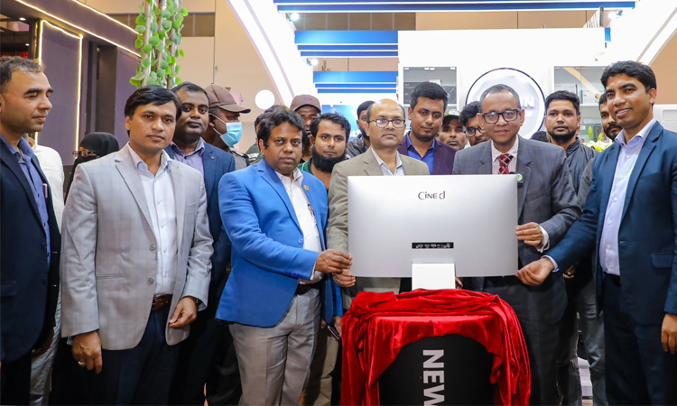 ২৭ ইঞ্চির আল্ট্রা এইচডি ফ্রেমলেস ওয়ালটন মনিটর বাজারে