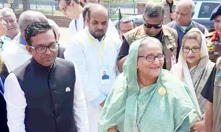 বিসিএস মহাসচিব কামরুজ্জামান ভূঁইয়া গোপালগঞ্জ সদর উপজেলার চেয়ারম্যান নির্বাচিত